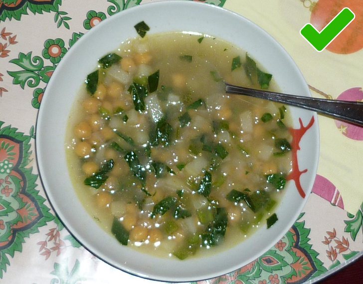 Vegetable soup with chickpeas for lunch or dinner diet