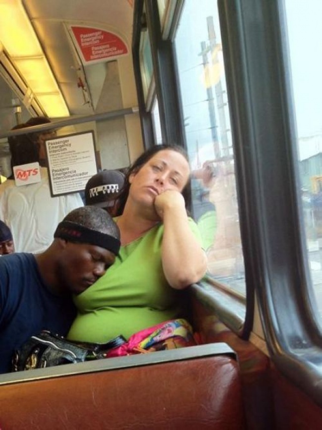 21 Hilarious Pics That Prove People Can Sleep Anywhere