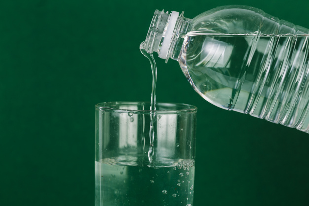 11 Important Signs That You Don't Drink Enough Water