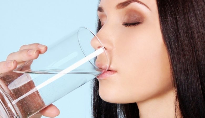 8 Things Will Happen When You Drink Water On An Empty Stomach For a Month