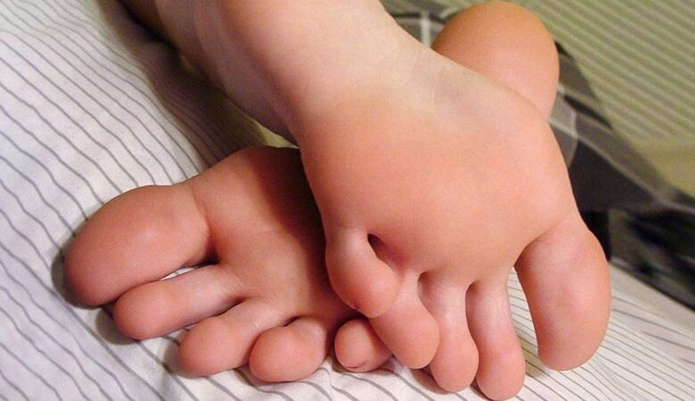 Why We Rub Our Feet Together When We’re Falling Asleep