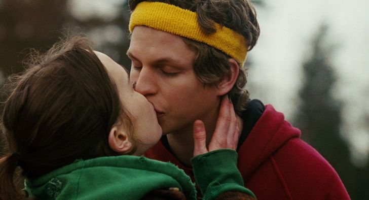 Scientists Say That Kissing Your Partner Every Day Can Help You Live Longer